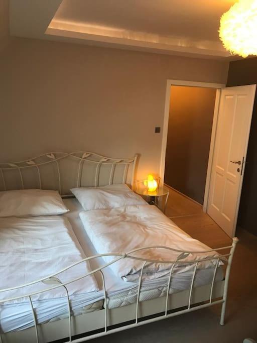 Lt Superior Location Apartment Wina Bagian luar foto